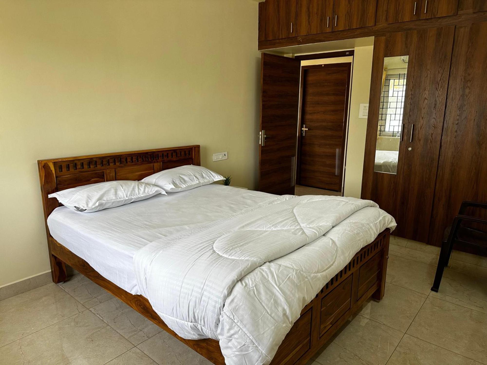 Homestay Girivalam Vista Residency *