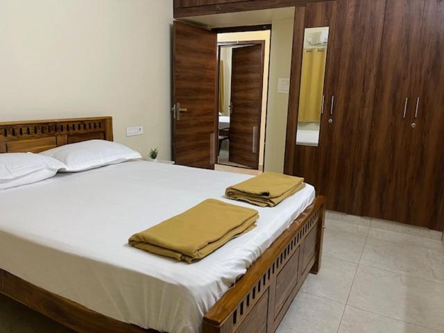 Girivalam Vista Residency Homestay *