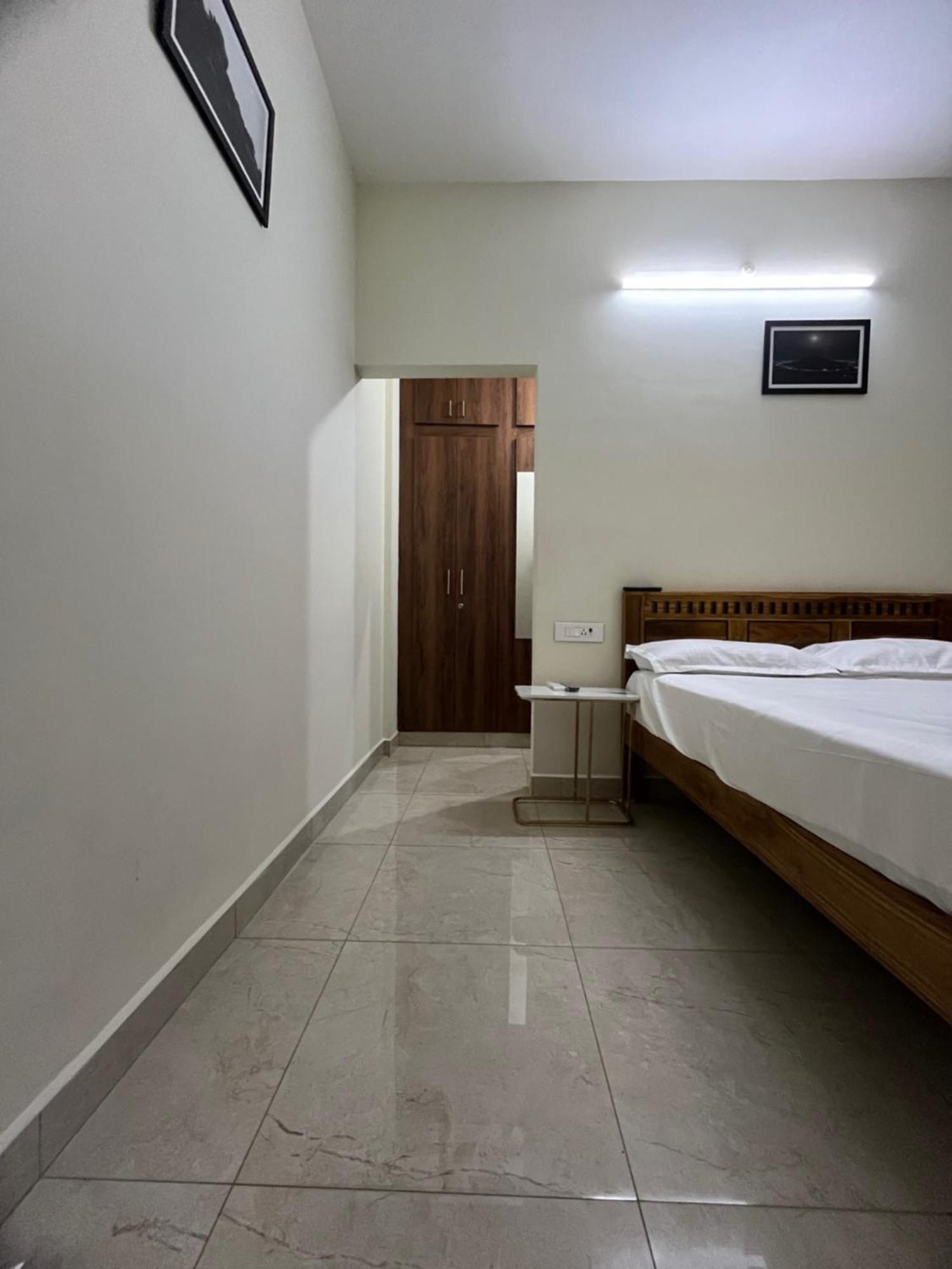 Girivalam Vista Residency Homestay *